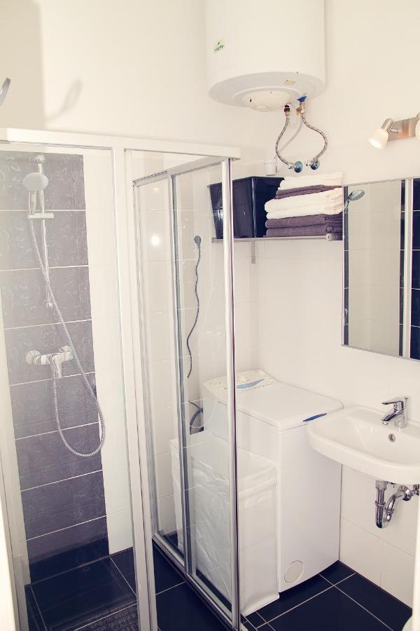 Trendy & Cozy Apartment At Heroes' Square Budapest Exteriör bild