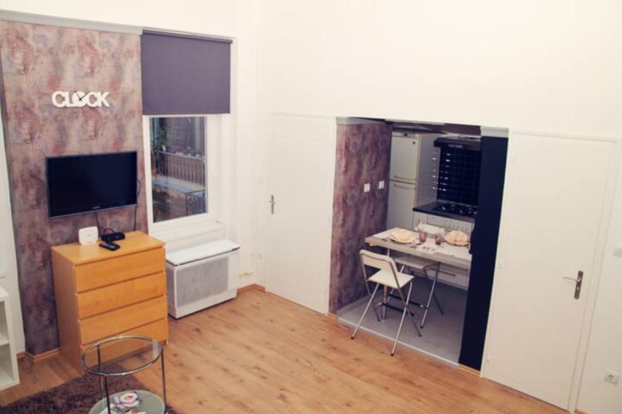 Trendy & Cozy Apartment At Heroes' Square Budapest Exteriör bild